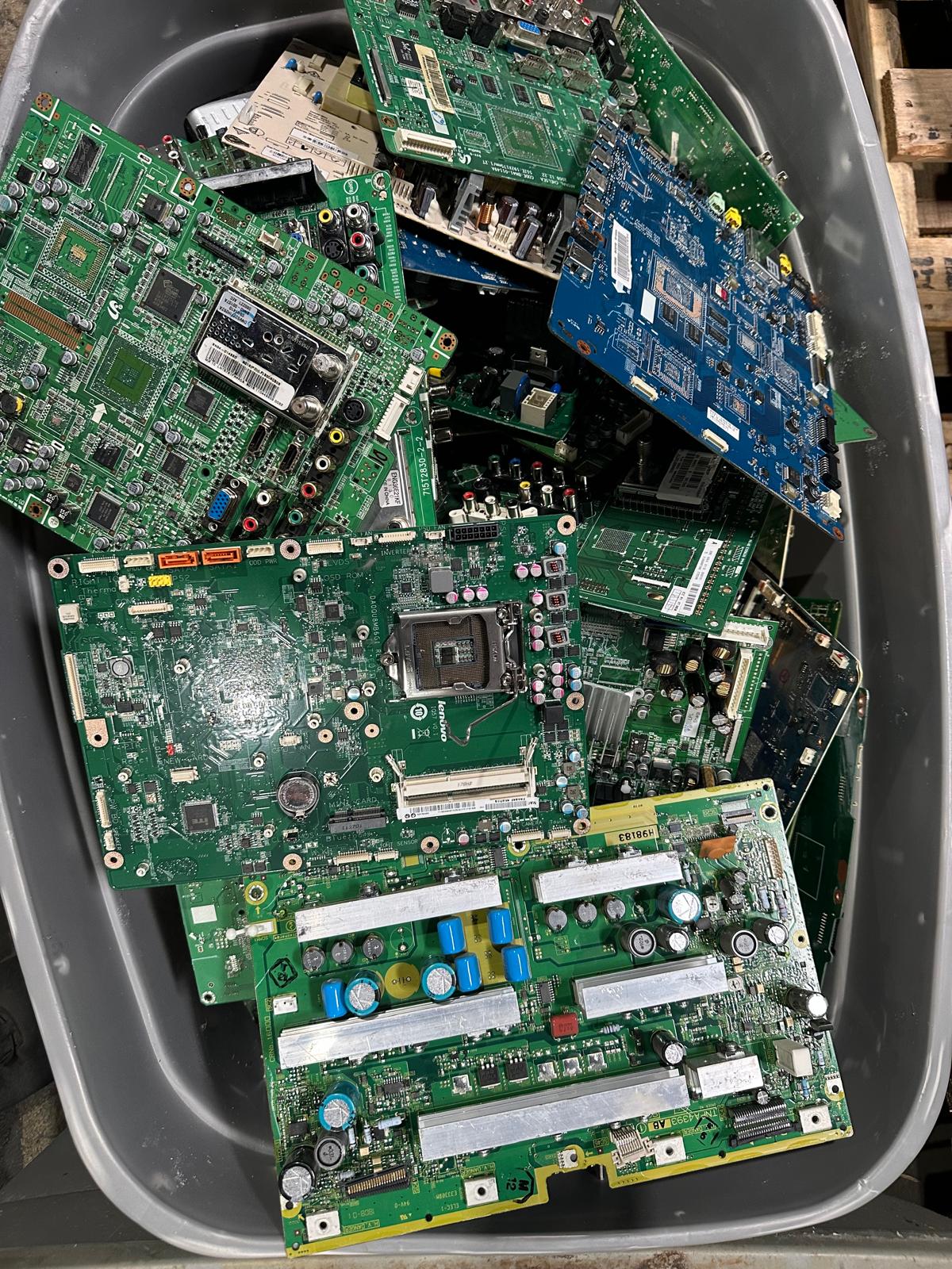 Motherboards by lbs